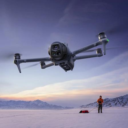 DJI Mavic 4 Pro（旗舰三摄）